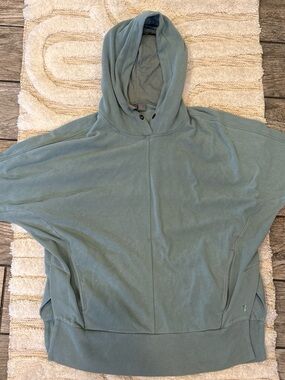 Sweaty Betty Sage Green Hooded Pullover